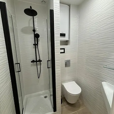 Luxe Paris Clichy