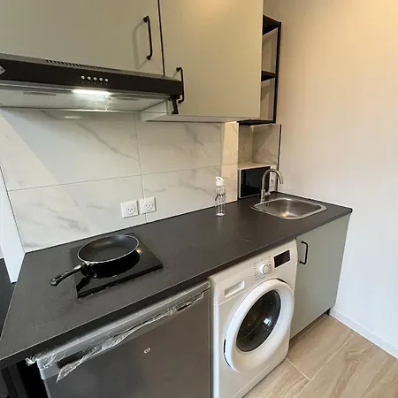 Luxe Paris Apartment Clichy
